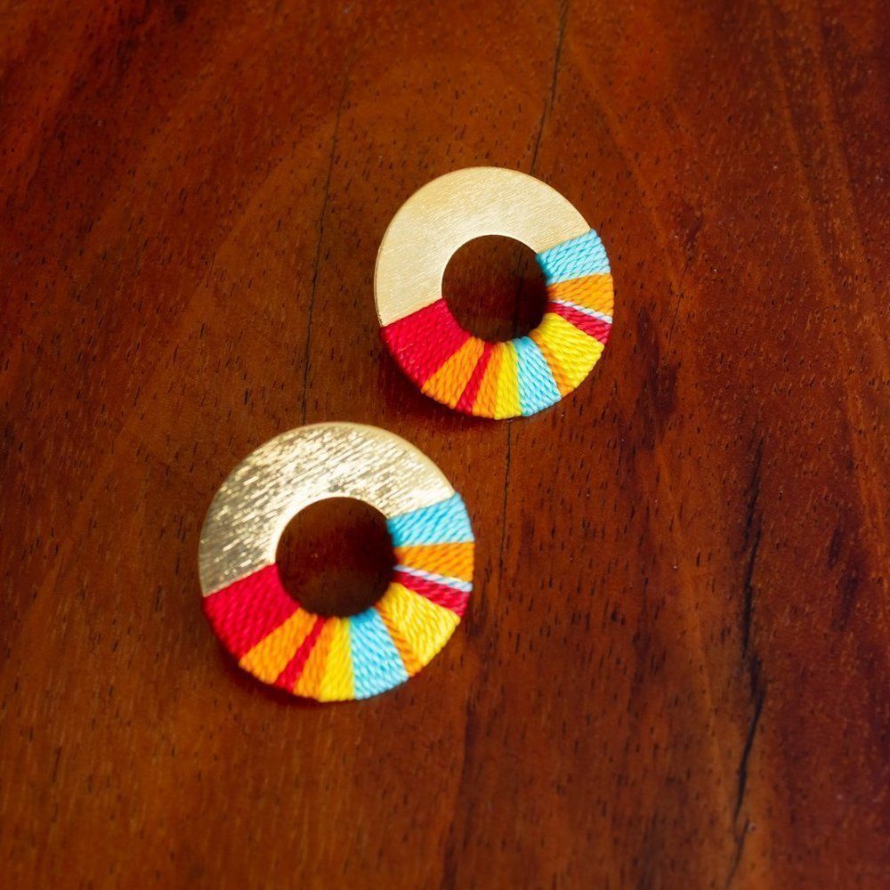 Handmade gold plated yellow blue thread earrings heavy new